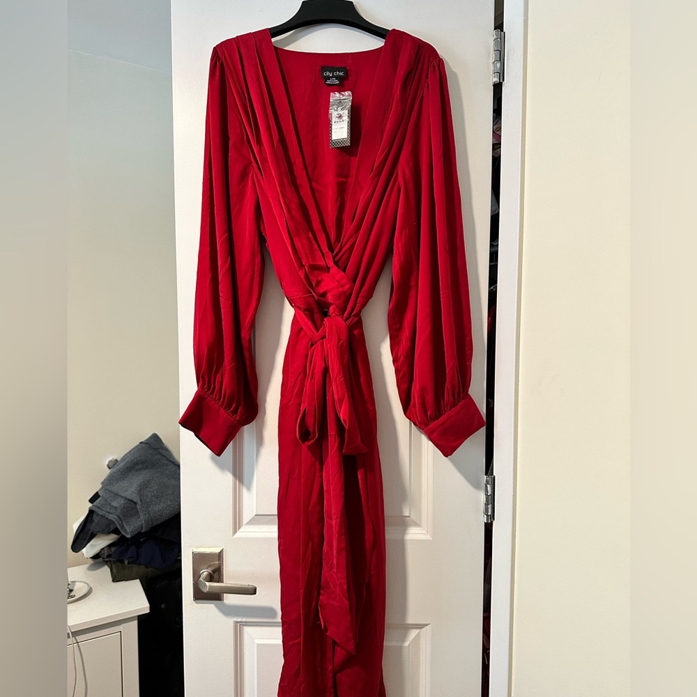 Red City Chic cocktail dress NWT